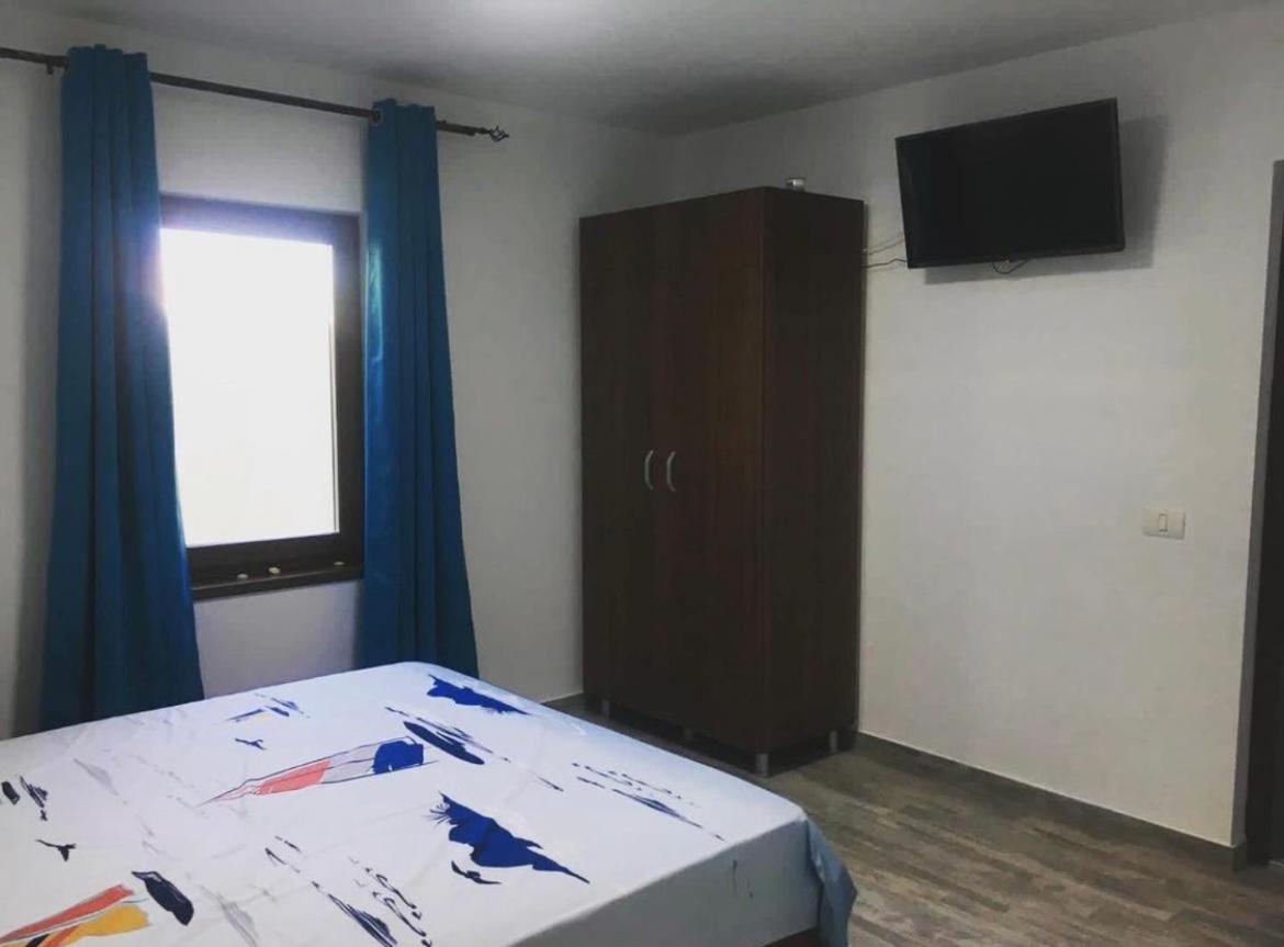 فاما فيكي Albdevara Mar Srl المظهر الخارجي الصورة