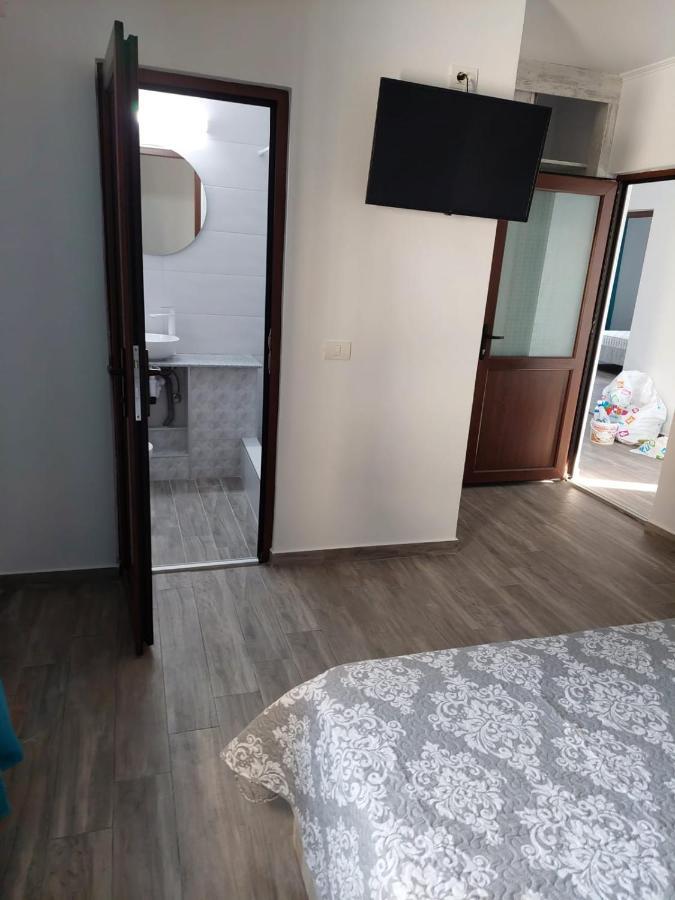 فاما فيكي Albdevara Mar Srl المظهر الخارجي الصورة